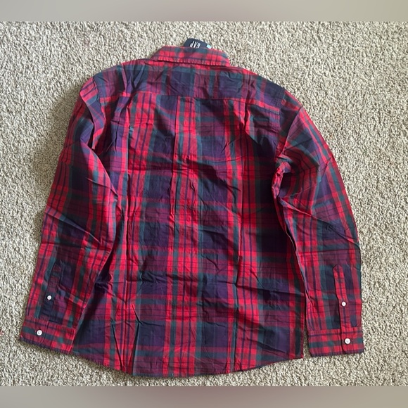 NWT GAP Cedar Plaid Button Up Men's Multiple Sizes Long Sleeve Shirt Holiday - Picture 2 of 7